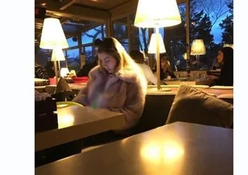 Aleyna Tilki tütün kanununu deldi!