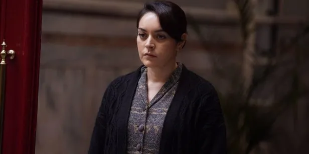 Ben çok yoruldum, artık gücüm kalmadı Masumlar Apartmanı 15. bölüm tek parça izle! Masumlar Apartmanı 16. bölüm fragmanı yayınlandı mı?