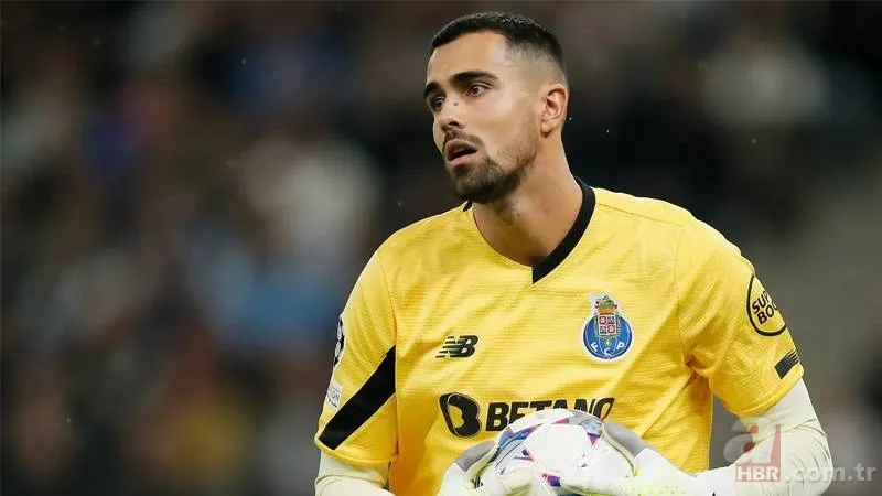 Galatasaray'dan çifte transfer operasyonu! Menajeri İstanbul’a gelecek 4