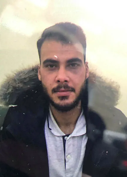 İstanbul Esenyurt'ta Suriyeli eski savaş pilotu boğazı kesilerek öldürüldü - 2