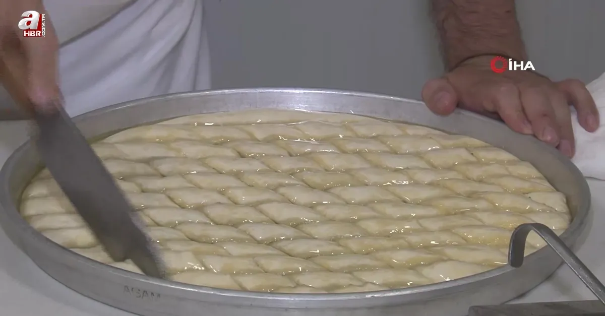 İzmir'de baklava mesaisi