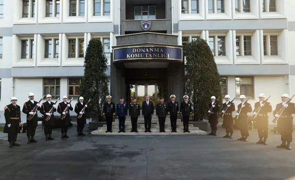 son-dakika-milli-savunma-bakani-hulusi-akardan-yunanistana-sert-mesaj-hakkimizi-cignetmeyecegiz-1673251868267.jpg Son dakika: Milli Savunma Bakanı Hulusi Akar'dan Yunanistan'a sert mesaj: Hakkımızı çiğnetmeyeceğiz - 4
