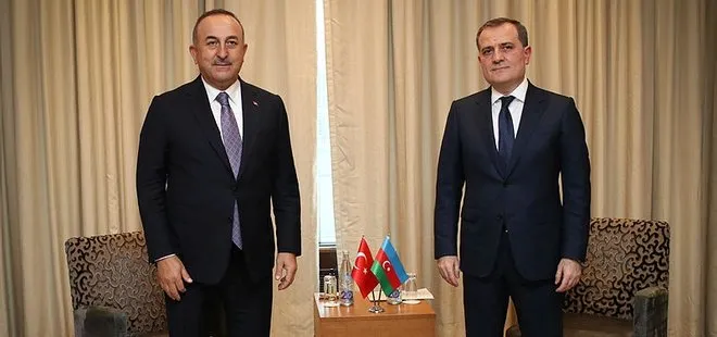 Bakan Mevlüt Çavuşoğlu Tacikistan’da Azerbaycan Dışişleri Bakanı Ceyhun Bayramov ile görüştü