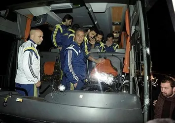 Fenerbahçe'ye saldırıya FETÖ'cü tim karartması