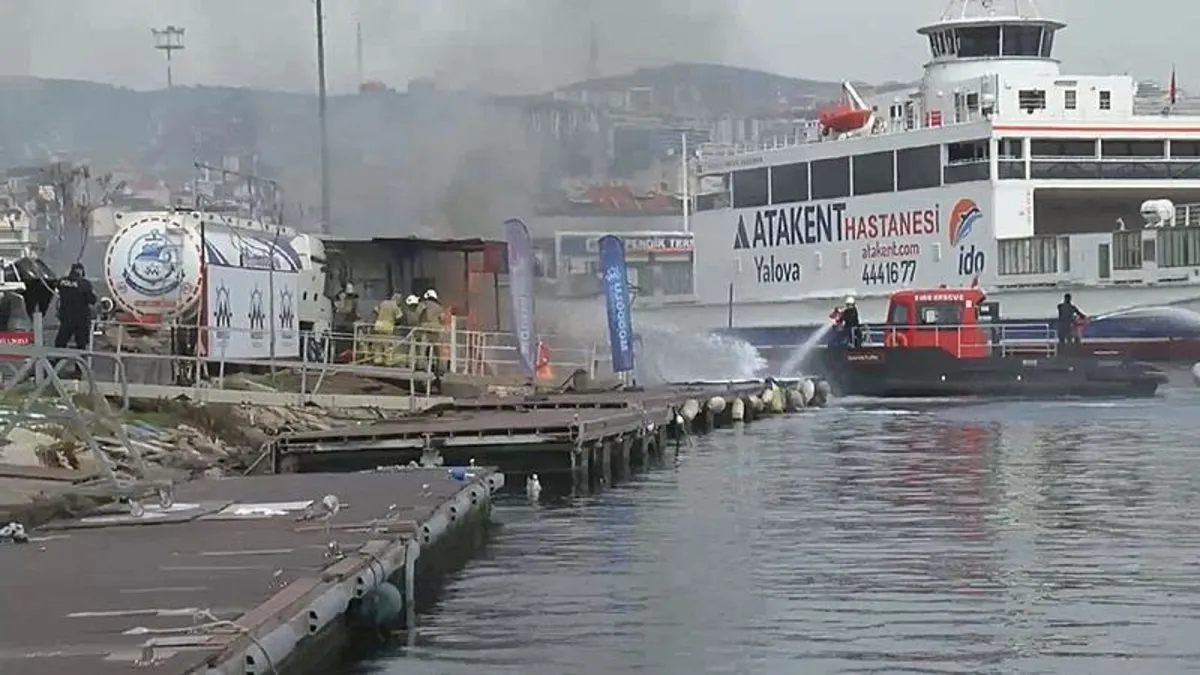Pendik marinada panik yaratan yangın!