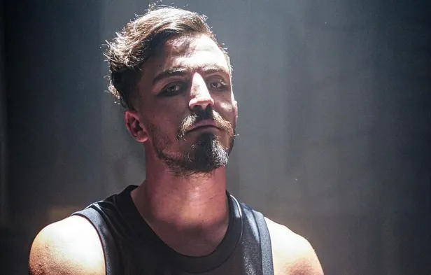 Deli Mi Ne öldü mü? Deli Mi Ne YouTube kanalı sahibi Fester Abdü kimdir, kaç yaşında, nereli? SON DAKİKA HABERLER