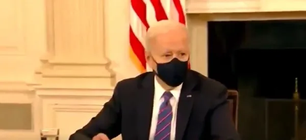ABD Başkanı Joe Biden basın toplantısında tıkandı! Biden cümleyi tamamlayamadı - 1