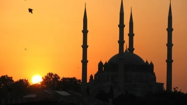 Malatya ve Manisa Kurban Bayramı namazı saati kaçta? Diyanet 9 Temmuz 2022 Malatya ve Manisa bayram namazı saat kaçta kılınacak? - 3