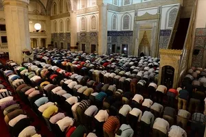 İlk teravih namazı pazar günü kılınacak