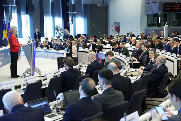 İsveç Başbakanı Ulf Kristersson’dan Türkiye’ye yardım taahhüdü