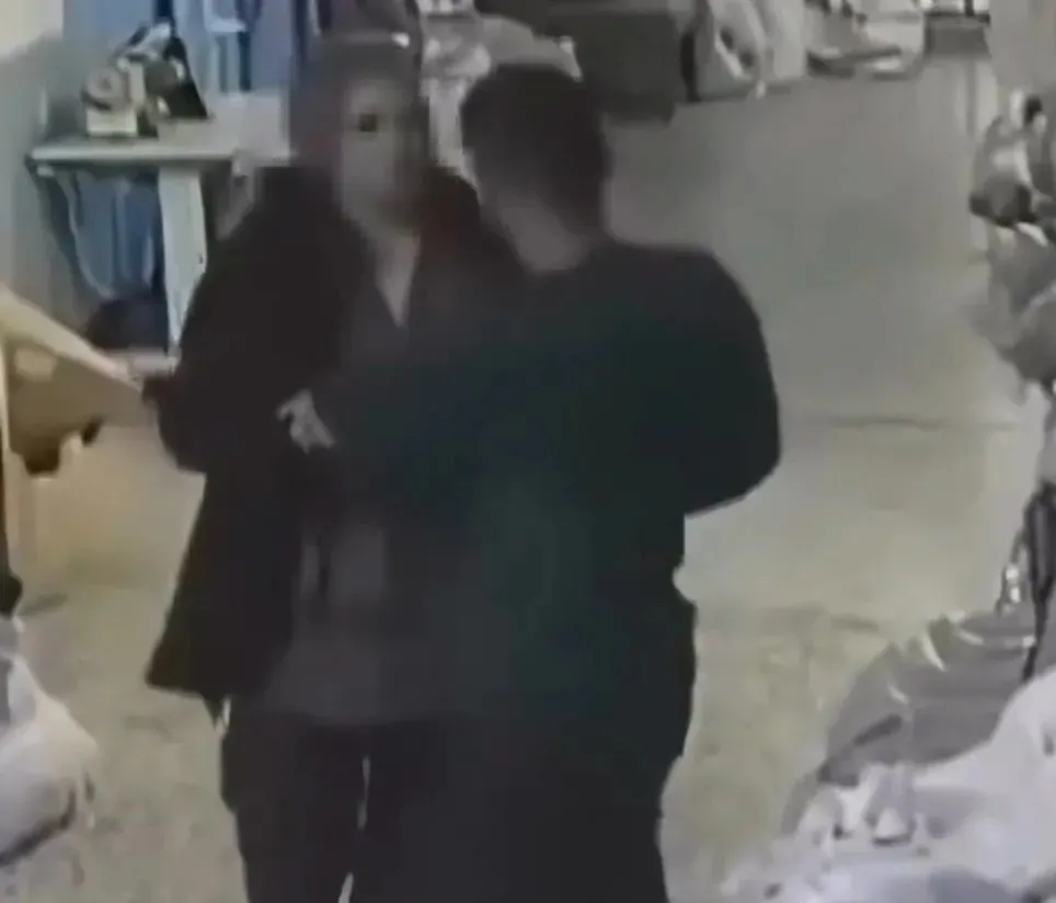1783070538452.jpeg Esnafın kabusu yakalandı! Dükkan dükkan gezip taciz ediyordu - 1