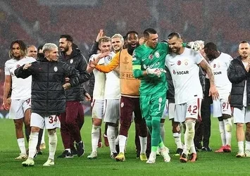 Aslanlar Rams Park'ta kükredi! Son 16 için sıra Kopengah'ta! Galatasaray 3-3 Manchester United (MAÇ SONUCU)