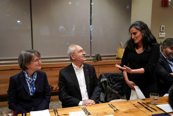 ak-parti-sozcusu-omer-celikten-mkyk-toplantisi-sonrasi-son-dakika-aciklamalari-1666021130932.jpg AK Parti Sözcüsü Ömer Çelik MKYK sonrası konuştu: Bartın'daki maden faciasına ilişkin soruşturmanın detayları şeffaflık içinde paylaşılacak - 9