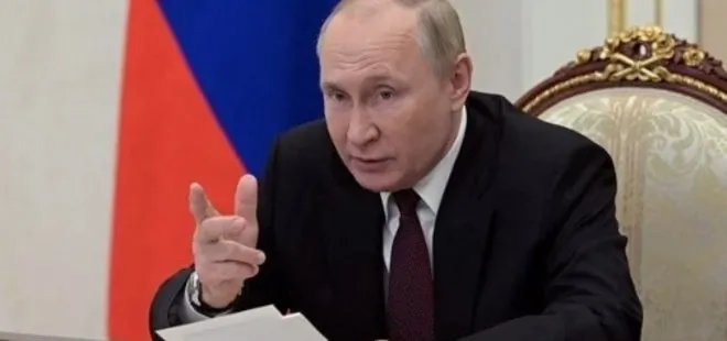 Vladimir Putin LGBT propagandasına karşı yasayı onayladı