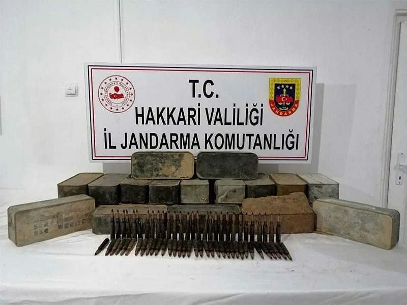 Hakkari Semdinli De Pkk Operasyonu Inlerinde Bulundu