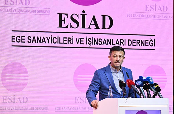 AK Parti’nin İzmir adayı Hamza Dağ Kafamızda bir formül var diyerek açıkladı: Bu sorunu çözen belediye başkanı olarak tarihe geçeceğim