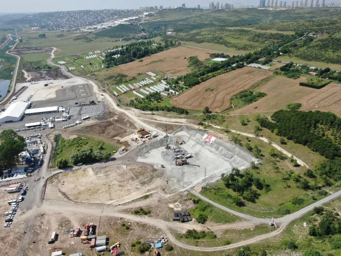 Son dakika: Ulaştırma ve Altyapı Bakanı Adil Karaismailoğlu: Kanal İstanbul ile yeni bir çağın kapısını açıyoruz