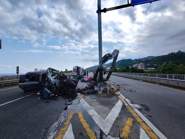 1625397190184.jpg Trabzon'da feci kaza! Ölü ve yaralılar var - 1