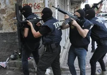DEAŞ'a şafak baskını! Gözaltılar var...