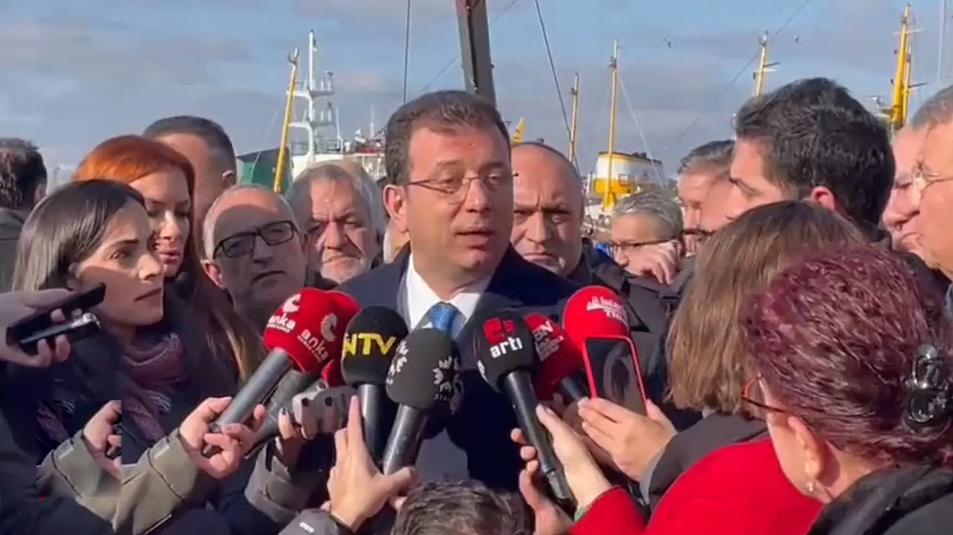 Son dakika | Ankara'da hizaya çekilen İmamoğlu pes etti: Kılıçdaroğlu adaydır