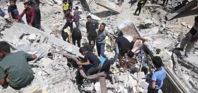 Katil İsrail Gazze’de 212 gündür katliam yapıyor! Hayatını kaybedenlerin sayısı 34 bin 683’e yükseldi