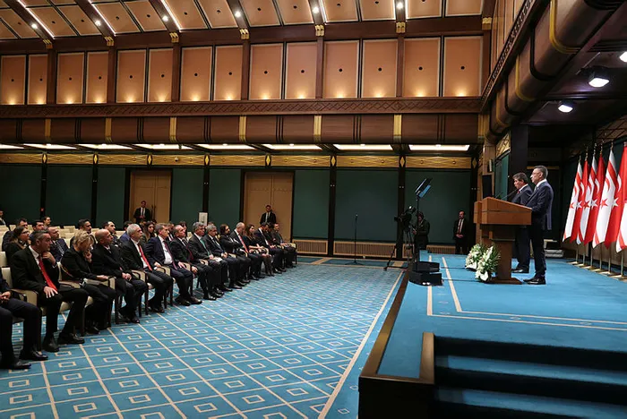 cumhurbaskani-yardimcisi-fuat-oktay-ve-kktc-basbakani-unal-ustelden-kritik-aciklamalar-1673980757944.jpg Cumhurbaşkanı Yardımcısı Fuat Oktay'dan KKTC'ye 3 müjde - 7