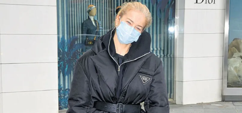 Burcu Esmersoy'un saçları beyazladı