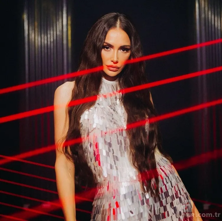 10 yıl evli kaldılar! Mustafa Sandal'ın eski eşi Emina Jahovic çocukları hakkında konuştu! 3