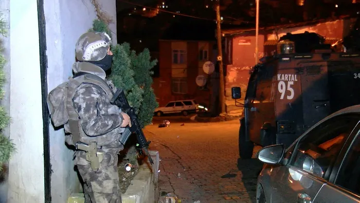 İstanbul’da uyuşturucu operasyonu: 30 gözaltı kararı
