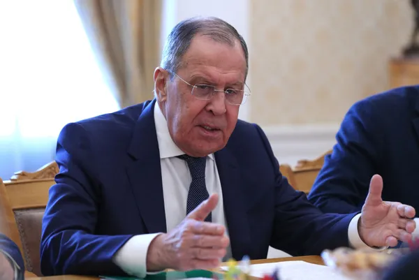 Son dakika: Ukrayna'dan taslak anlaşma! Rusya Dışişleri Bakanı Lavrov: Bizim için kabul edilemez - 1
