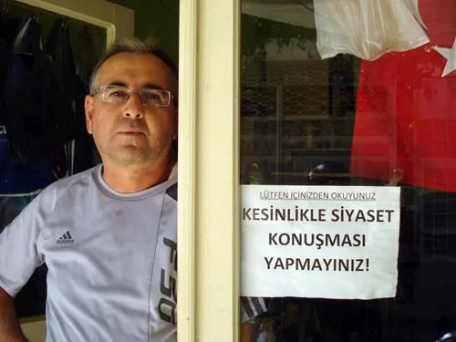 Bu çay ocağında siyaset konuşmak yasak - 2