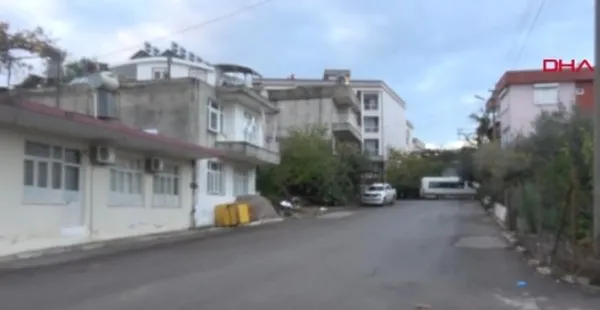 antalyada-dehsete-dusuren-cinayette-korkunc-iddialar-bir-cocugumu-kimden-oldugu-belli-degil-diye-oldurup-attil-1668069603348.jpg Antalya'da dehşete düşüren cinayette korkunç iddialar! "Bir çocuğumu kimden olduğu belli değil diye öldürüp attılar" - 6
