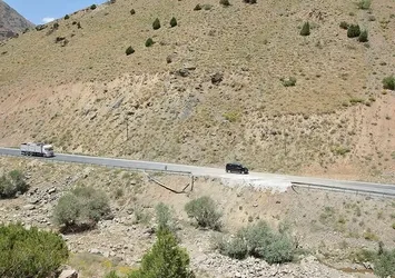 Van'da askeri aracın geçişi esnasında patlama!