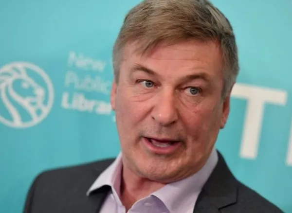 Set cinayetine karışan Alec Baldwin ilk defa konuştu: Trilyonda bir ihtimal gerçek oldu