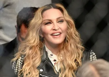 Madonna'nın elleri görenleri şaşırttı!