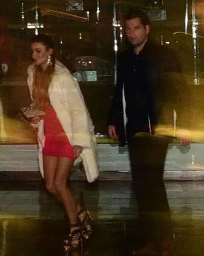 Özgü Ulusoy ve Faruk Çolakoğlu arasına koronavirüs girdi! - 1