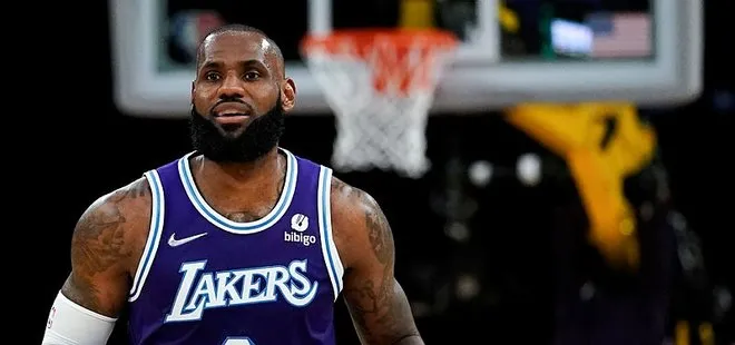 Lakers Lebron James ile anlaştı! Fiyatı dudak uçuklattı