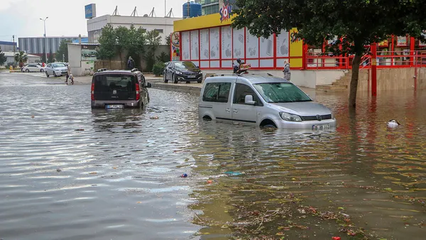 26 kent alarmda! Meteoroloji'den yoğun kar ve sağanak açıklaması! O iller tek tek tarih verilerek yarıldı! İşte 5 günlük hava durumu - 4