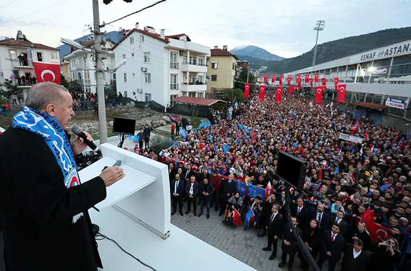 Başkan Recep Tayyip Erdoğan’dan Yunanistan’a gönderme: Uslu durduğunuz sürece sizle işimiz olmaz
