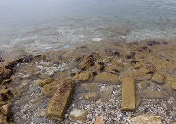 Aydın'da sular çekildi, tarih ortaya çıktı