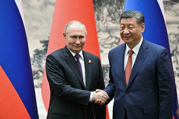 1715849911165.jpeg Rusya lideri Vladimir Putin Çin'de! Batı medyası anbean takip ediyor! "ABD'ye karşı birleştiler" yorumları sonrası Putin-Şi Cinping zirvesinden ilk yanıt - 2