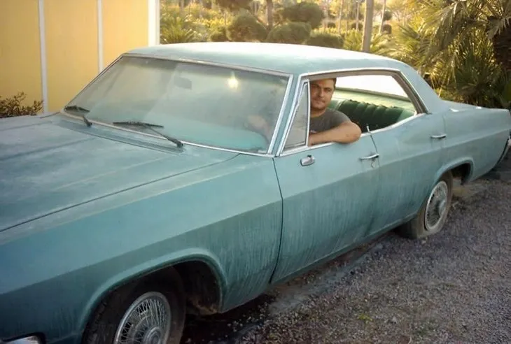 1964 model Chevrolet İmpala’yı evinin balkonunda yapmaya başladı! Kendi imkanlarıyla 1 senede bitirdi