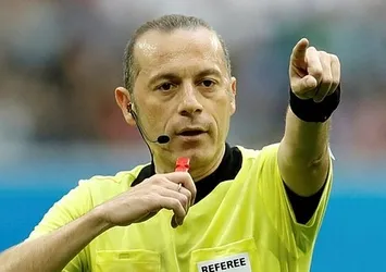 Cüneyt Çakır tarih yazıyor