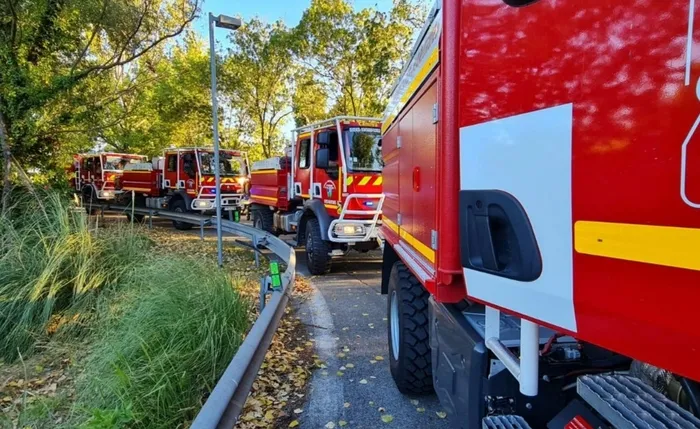 Fransa’nın güneyindeki Var bölgesinde orman yangını ! Yüzlerce hektarlık alan küle döndü