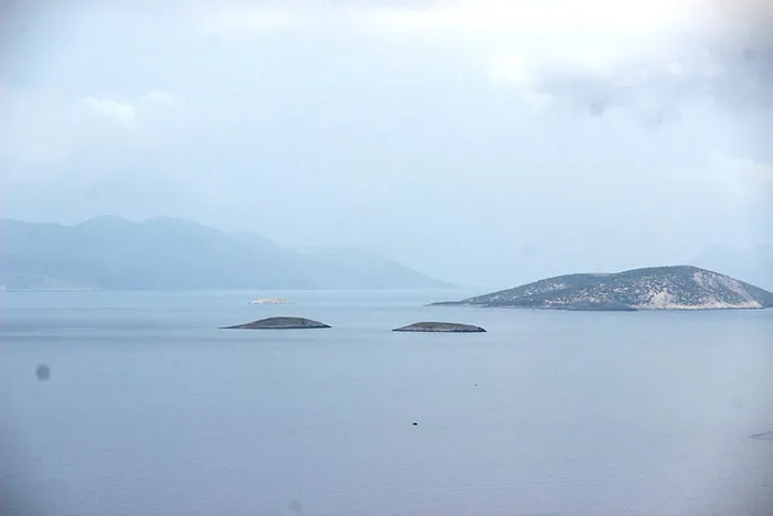 Yunanistan pes etti! Kardak kayalıklarında aylardır sessizlik hakim