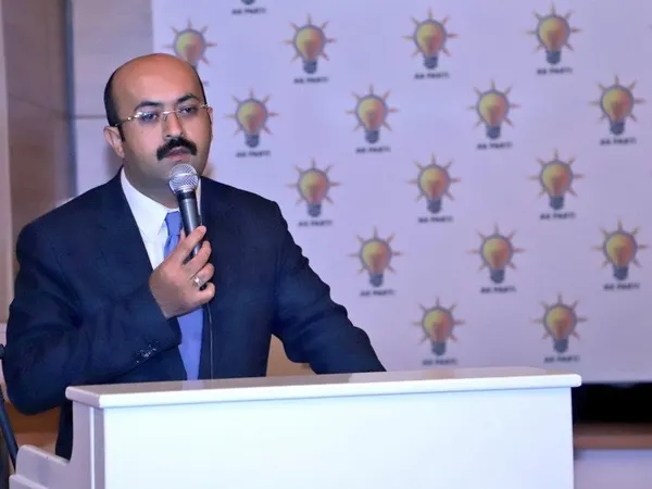 Ankara Büyükşehir Belediye Başkanı Mansur Yavaş çalışanına asgari ücreti bile çok gördü! Kendi maaşına yüzde 85 zam yaptı - 5