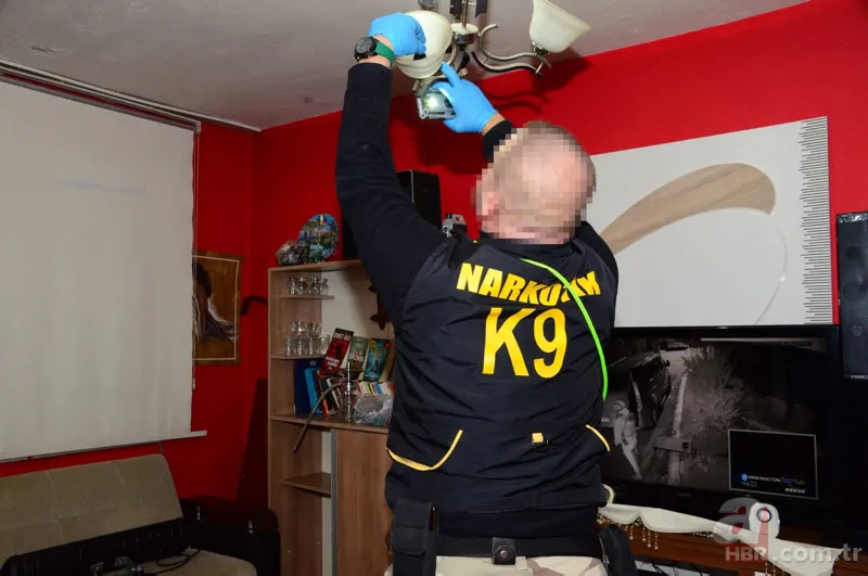 Operasyonu İçişleri Bakanı Süleyman Soylu yönetti! Bebek pusetinden uyuşturucu çıktı | Evlerinin çevresini de izliyorlarmış 8