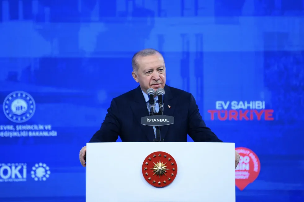Başkan Erdoğan'dan megakente tarihi çağrı: İstanbul'un tek çözümü kentsel dönüşümdür - 1