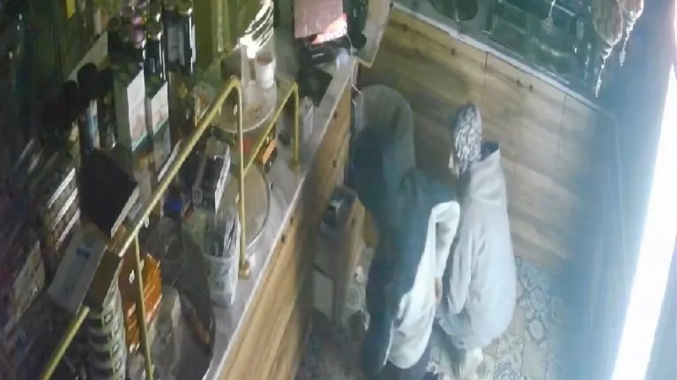 Çocuk hırsız suç makinesi çıktı