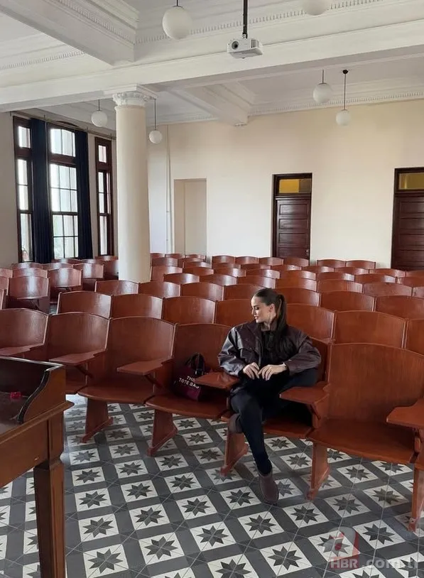 Burak Özçivit'in eşi Fahriye Evcen 11 yıl sonra okuduğu üniversiteyi ziyaret etti! 6